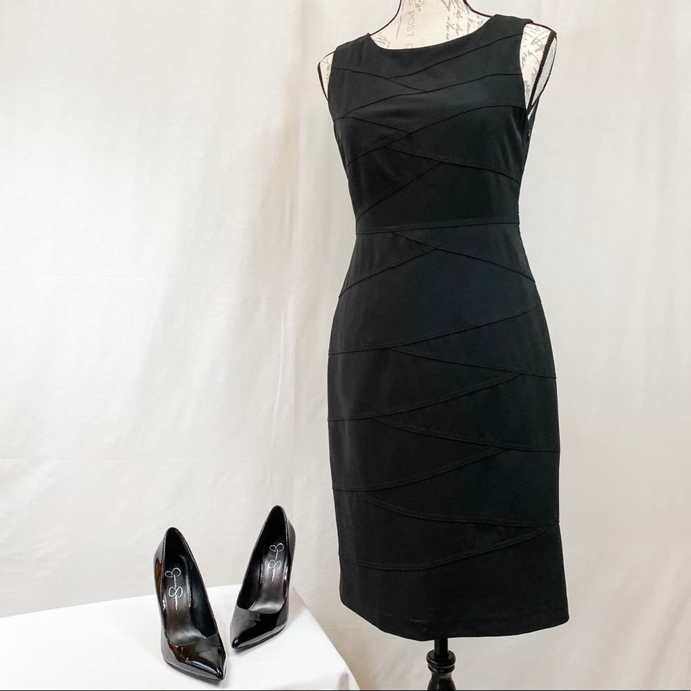 CALVIN KLEIN - Black Sheath Dress